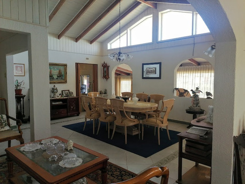 Casa Con Dpto Anexo A 3 Cuadras De La Playa Las Agatas
