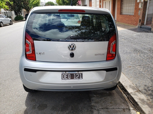 Volkswagen Up! 2014 1.0 High Up! 75cv 5 P