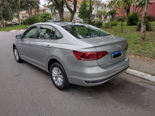Volkswagen Virtus 1.0 Comfortline 200 Tsi Aut. 4p 6 marchas