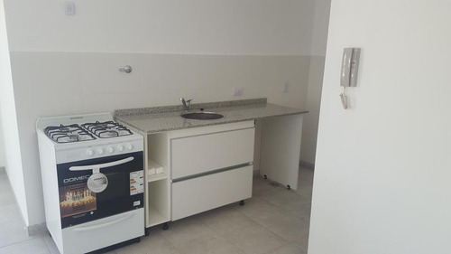 Venta De Departamento 2 Ambientes A Estrenar A Pasos De La Estación De José Mármol.