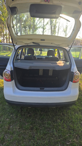 Volkswagen Suran 1.6 I Comfortline 90a