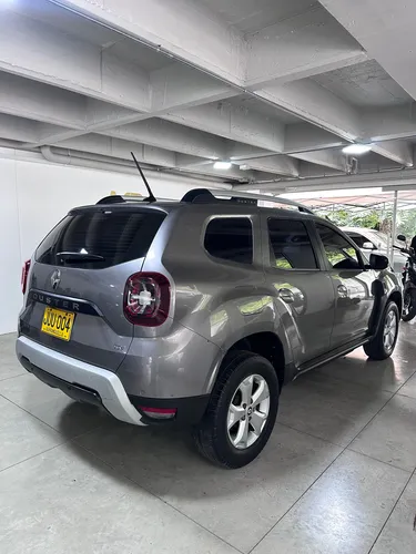 Renault Duster 1.3 Intense Cvt