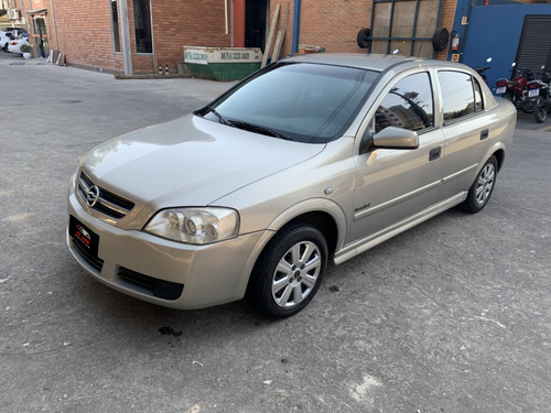 Imagem 1 de 10 de 2005 Chevrolet Astra