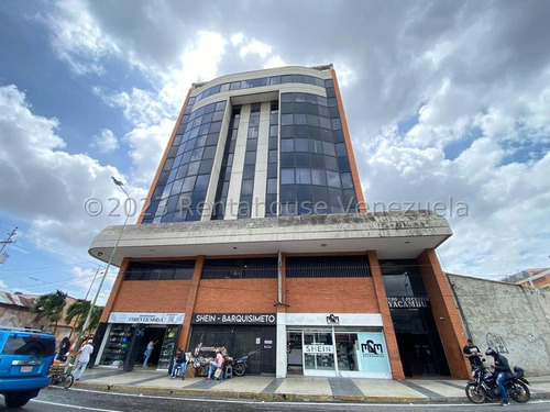 Maribel Morillo & Naudy Escalona Vende Espaciosa Oficina En Venta Zona Centro De Barquisimeto Lara 