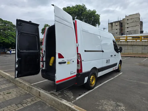 Renault Master 2.3l