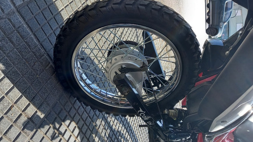 Imagen 6 de 10 de Corven Triax 200 R3 2017