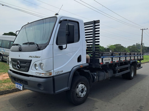 Mb Accelo 1016 Carroceria 4x2 - (2021)