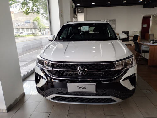 Imagen 9 de 25 de Volkswagen Taos 1.4 250 Tsi Highline Financio Apto Leasing