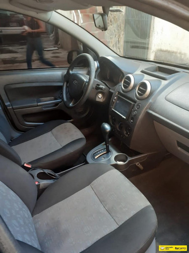 Ford Fiesta Automatico