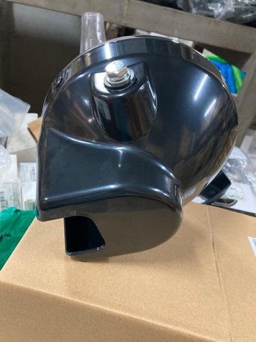 Imagen 3 de 8 de Faro De Suzuki En 125cc Marca Awa