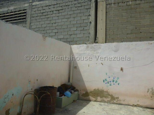 Imagen 29 de 30 de %% Local Comercial En Venta En El Centro De Barquisimeto Lara++ 23-1121 Rafael Carrasquel