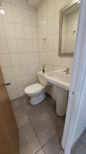 Remodelada 1 Privado/1 Baño-luminosa- Pasos Metro Los Leones