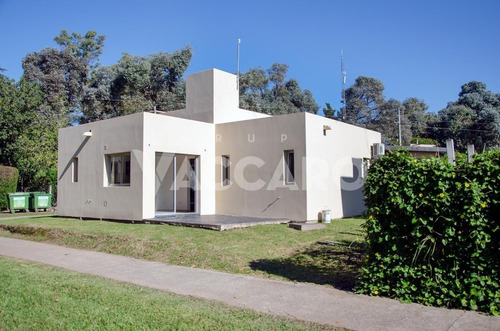 Imagen 18 de 30 de Casa En Venta En Barrio Cerrado Moreno
