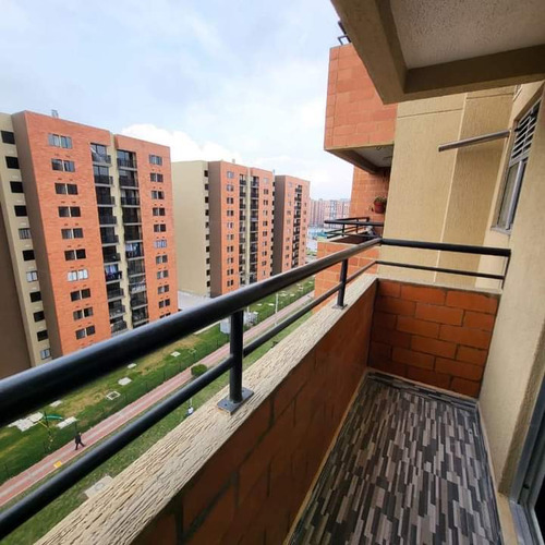 Vendo  Acogedor Apartamento En Madrid