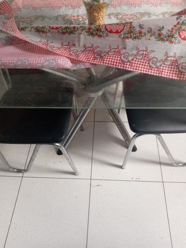 Vendo Mesa D Vidro C 4 Cadeiras + Churrasqueira