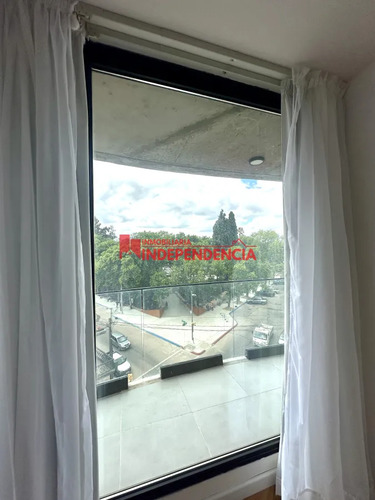 Apartamento En Alquiler Dos Dormitorios