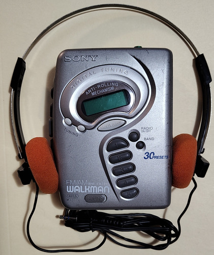 Walkman Sony Cassette/radio Am Fm Wm-fx271 Funcionando Mbass