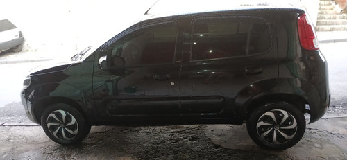 Fiat Uno 1.0 Vivace Celeb. Flex 5P