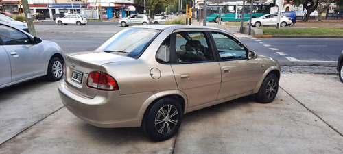 Imagen 6 de 9 de Chevrolet Classic 2013 1.4 Lt Pack