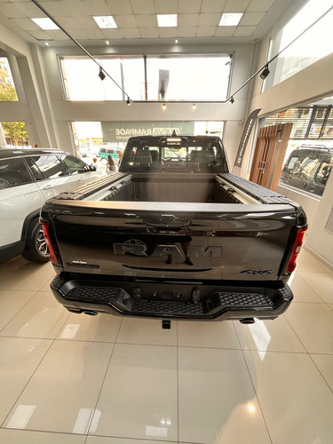 Ram 1500 Night Edition 3.0 At8 4x4 (americana ) 2025