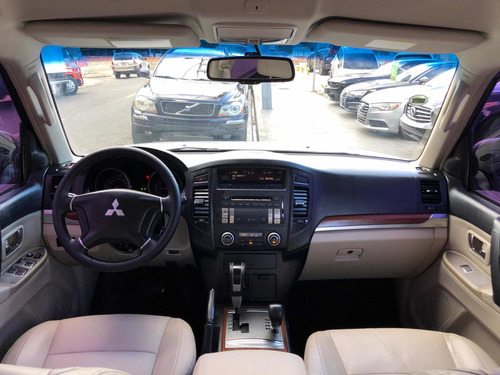 Mitsubishi Montero Americano