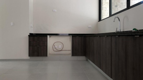 Imagen 12 de 27 de *renta Casa Privada Residencial En Temozón