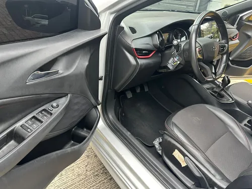Chevrolet Onix 1.0T Rs Mt