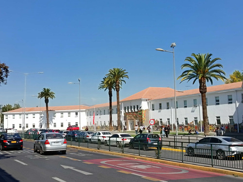 Cada Dos Estacionamiento Y Ampliación 15 M2 (92834)