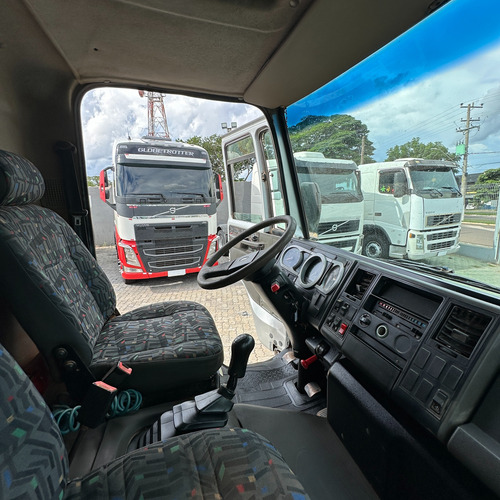 Ford Cargo 1722 4x2 Carga Seca