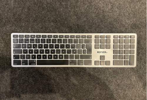 Teclado Bluetooth Kanex Alfanumérico