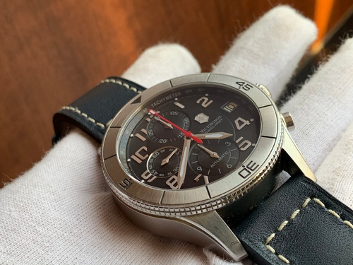 Relógio Victorinox Swiss Army Ambassador Automatic 241193