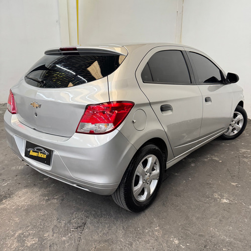 Chevrolet Onix ONIX HATCH JOY 1.0 8V FLEX 5P MEC.