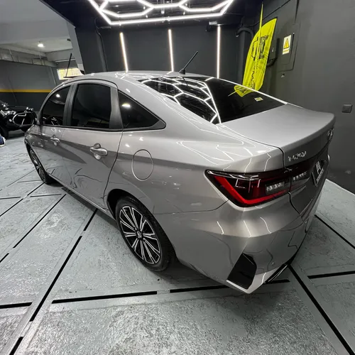 Toyota Yaris G 2024