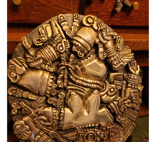 Figura Ornamental Escultura Azteca Bronce Arte Diosa Relieve (Usado)