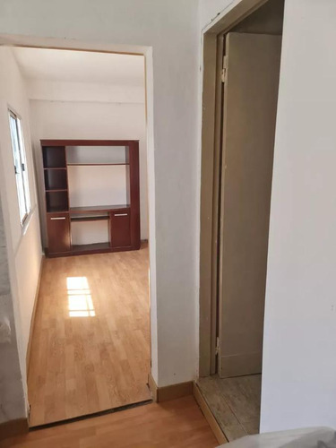 Imagen 5 de 9 de Departamento En Venta - 2 Dormitorios 1 Baño - 42mts2 - Tablada