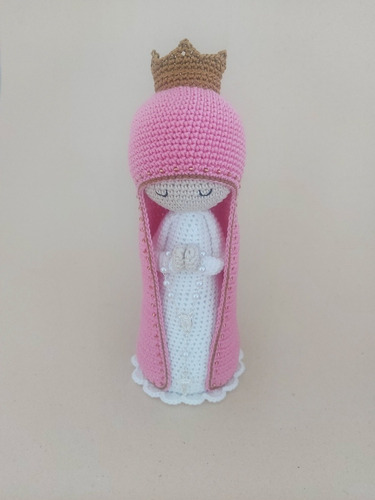 Santinha Com Manto Rosa Em Amigurumi - CrochĂȘ