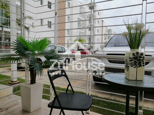 Imagen 12 de 14 de Apartamento Amueblado 3 Hab Res. C/piscina, Santiago Awpa01