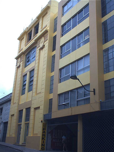 Imagen 2 de 27 de Venta Parking Y Oficinas Con Renta En Ciudad Vieja