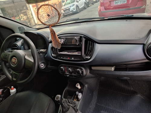 Imagem 9 de 14 de Fiat Uno 2017 1.0 Attractive Flex 5p