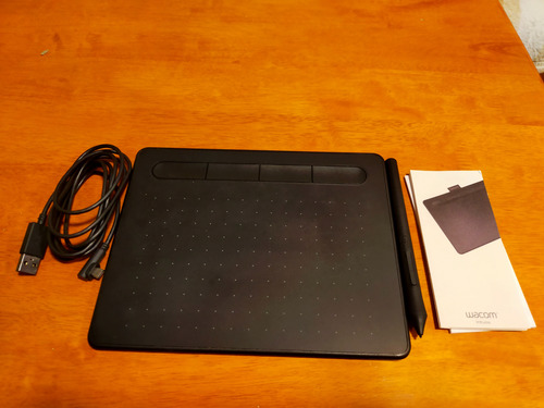 Tableta Gráfica Wacom Intuos Ctl4100 Small Color Negro (Usado)
