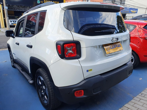 Imagem 9 de 10 de Jeep Renegade 1.8 At 2018