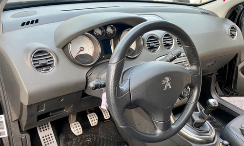 Peugeot 308 Feline 2.0 143cv