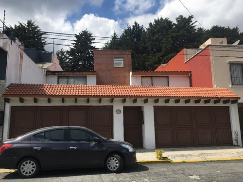 Imagen 2 de 30 de Casa En Venta Club De Golf San Carlos, Metepec Estado De Mexico