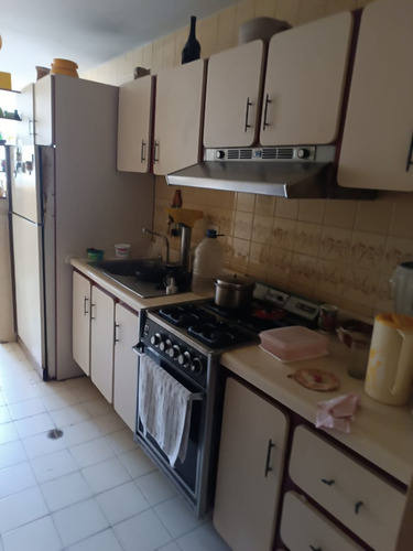 Xv, E N V E N T A Cómodo Y Confortable Apartamento En Edificio El Paujil