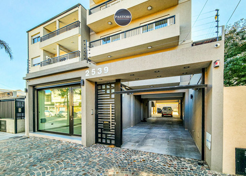 Alquiler De Departamento 3 Ambientes Con Cochera En Olivos