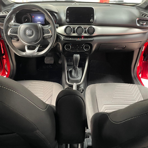 Fiat Cronos 1.8 Hgt 16v Flex Aut. 4p