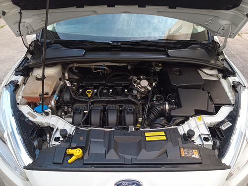 Ford Focus III 2.0 Se Plus Mt