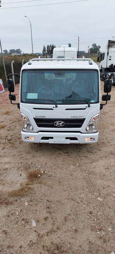 Hyundai  Ex10