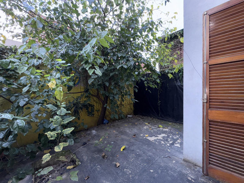 Departamento En Alquiler Con Patio, Bernal. Sin Expensas