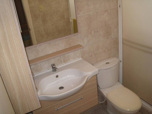 Imagen 7 de 14 de En Venta Th En Av Circunvalación.. Porlamar.